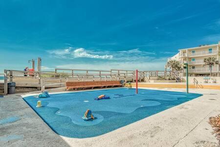 The Scallop By Brightwild-Beachfront Condo Destin Exterior photo